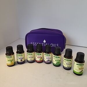 Nature's Truth Essential Oils W/ Travel Bag